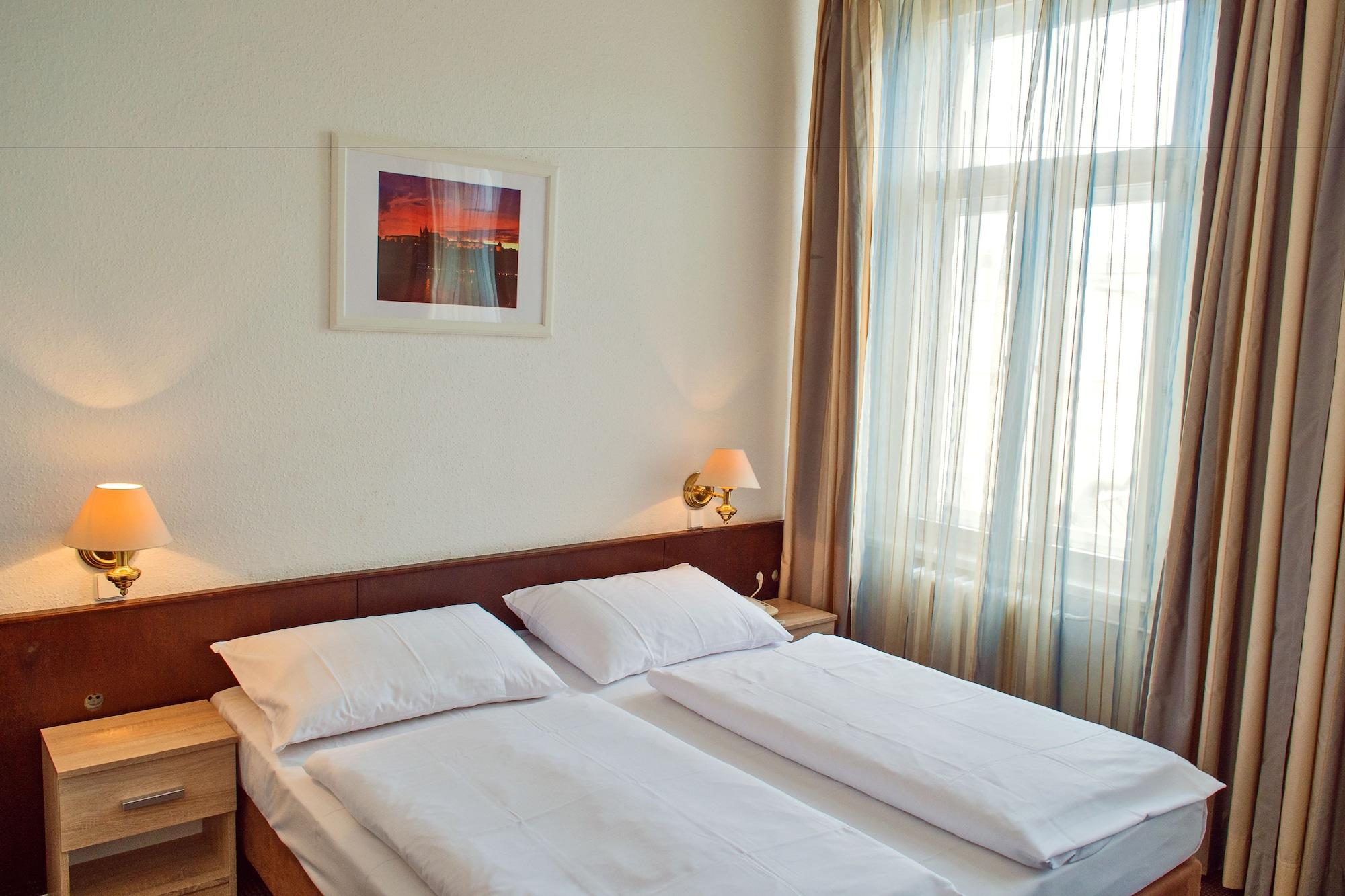 Meran Prague Exterior photo