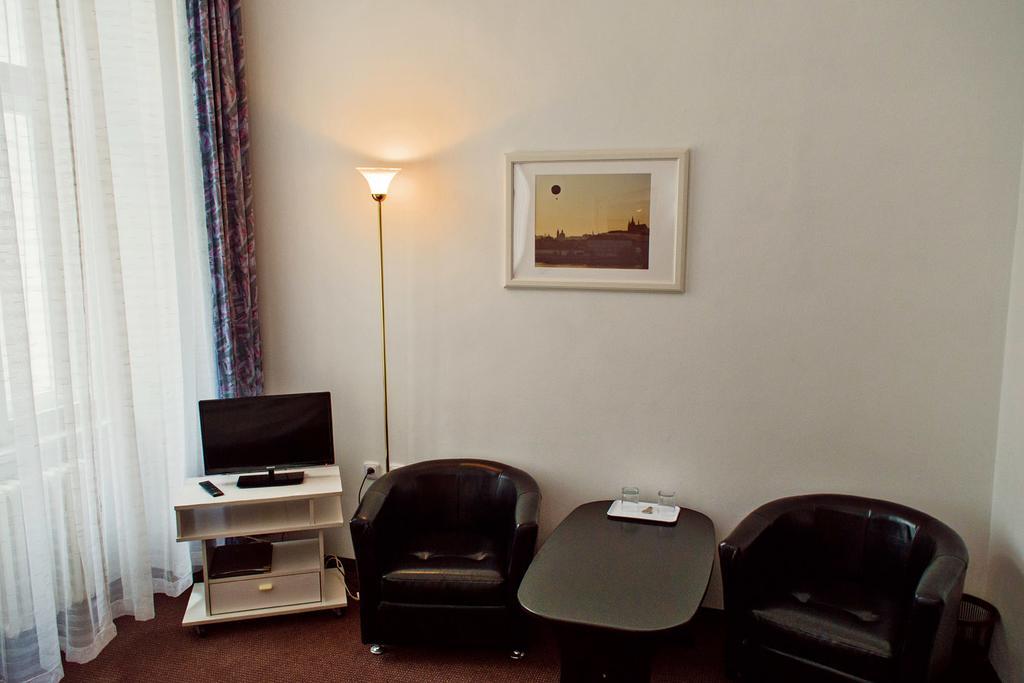 Meran Prague Exterior photo