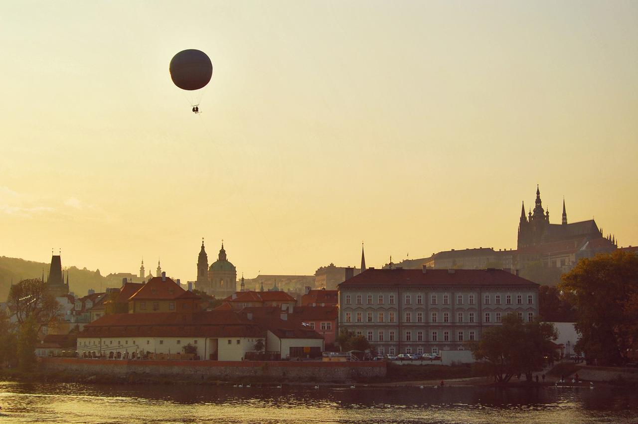Meran Prague Exterior photo