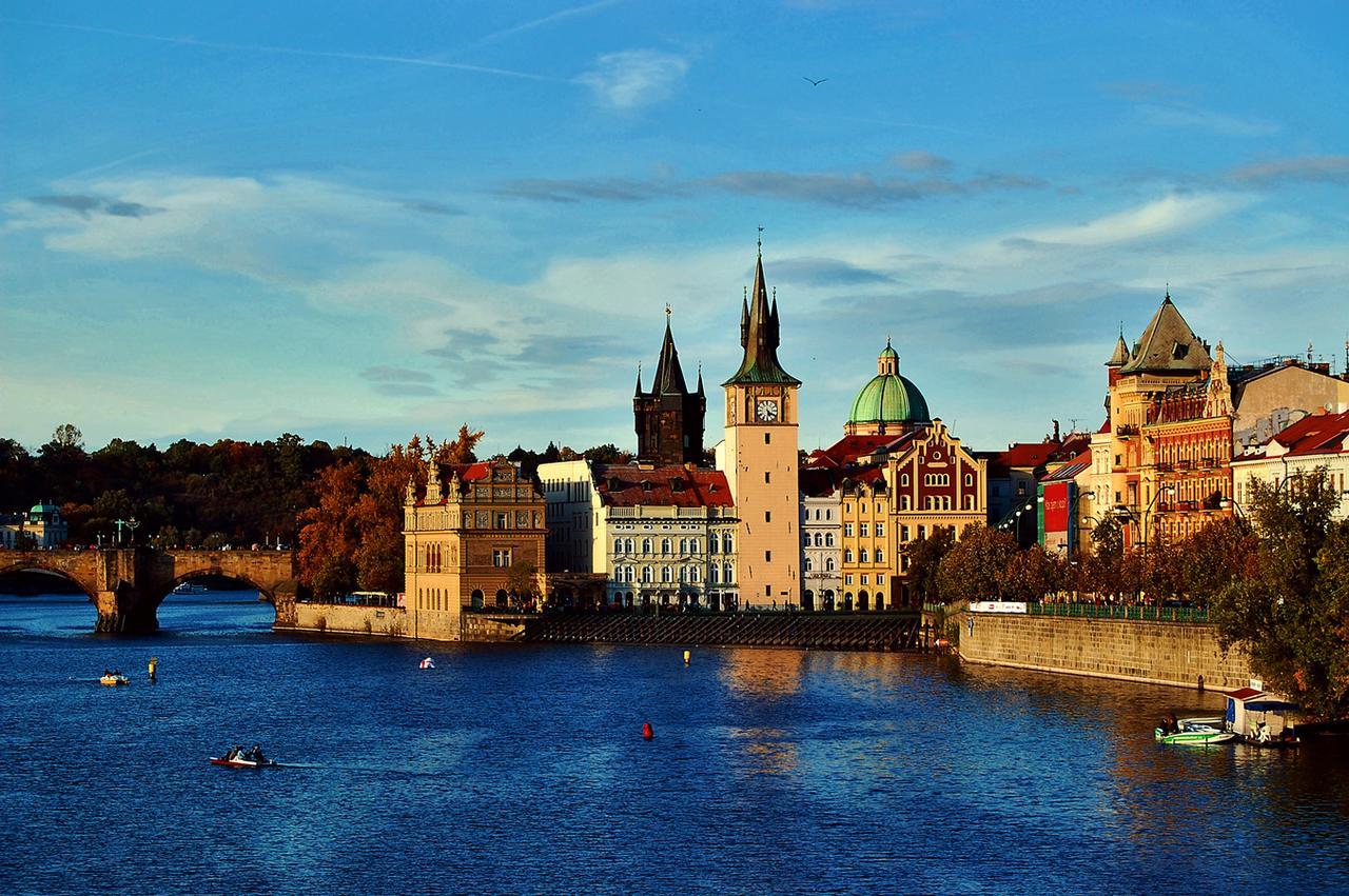 Meran Prague Exterior photo