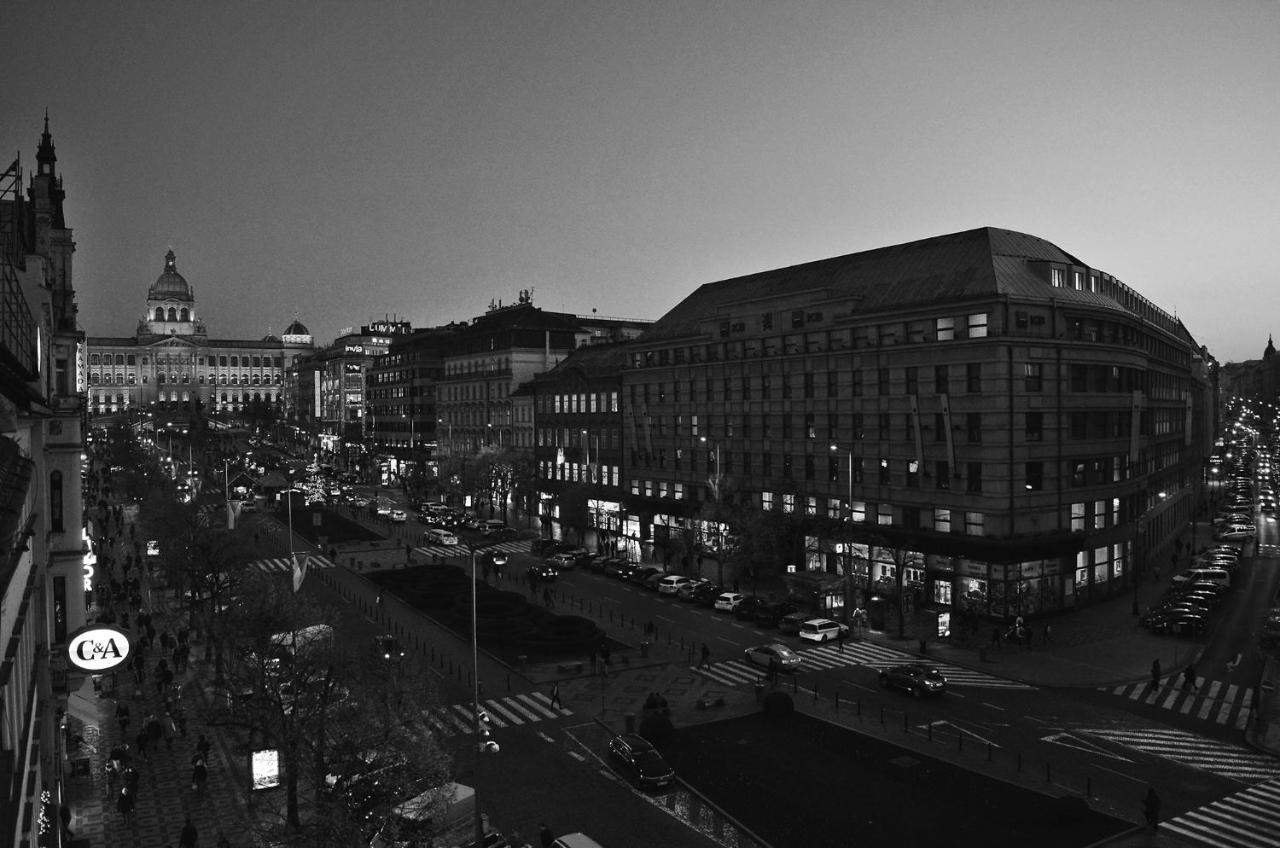Meran Prague Exterior photo